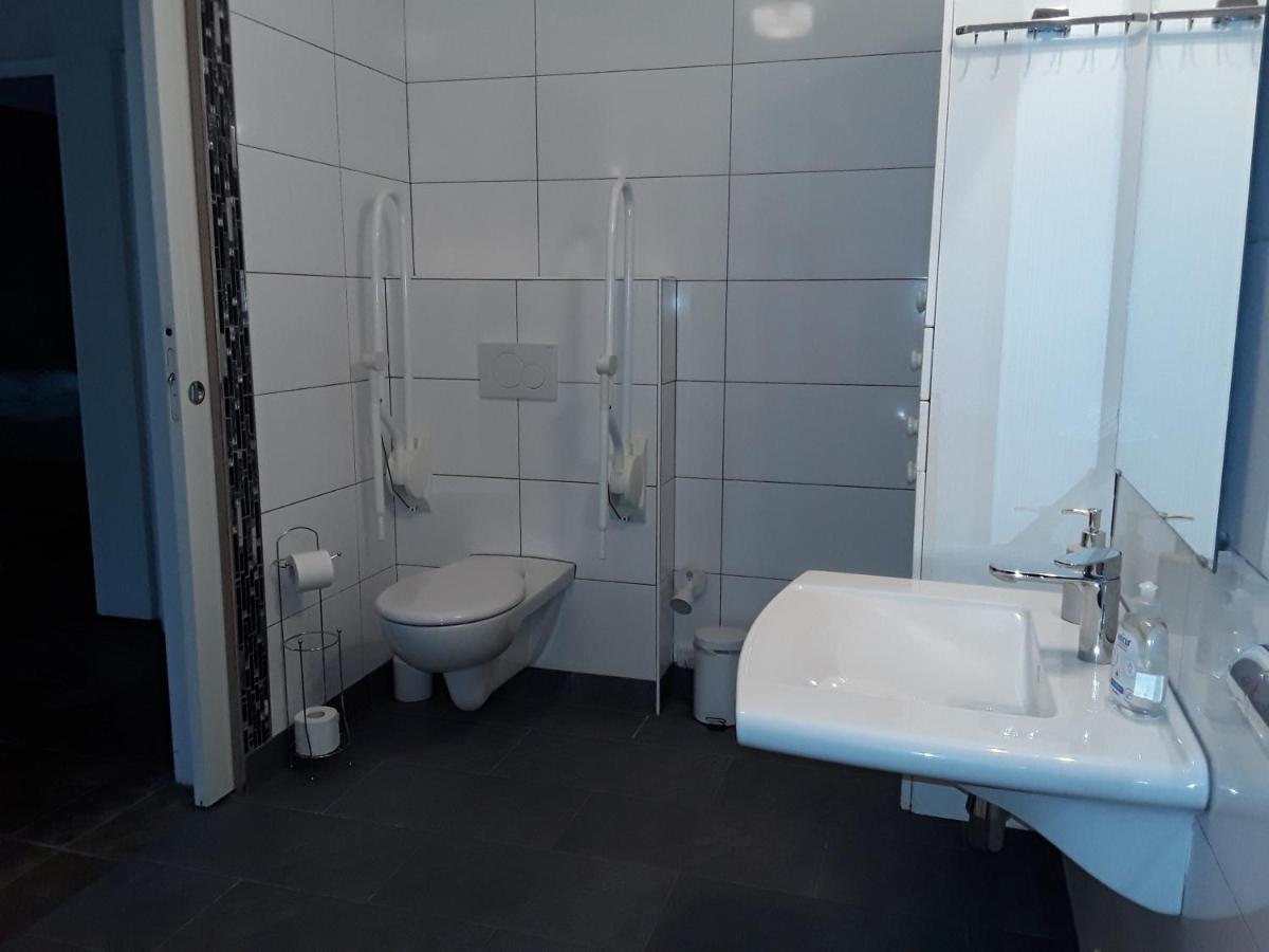 Stadswoning Рурмонд Екстериор снимка