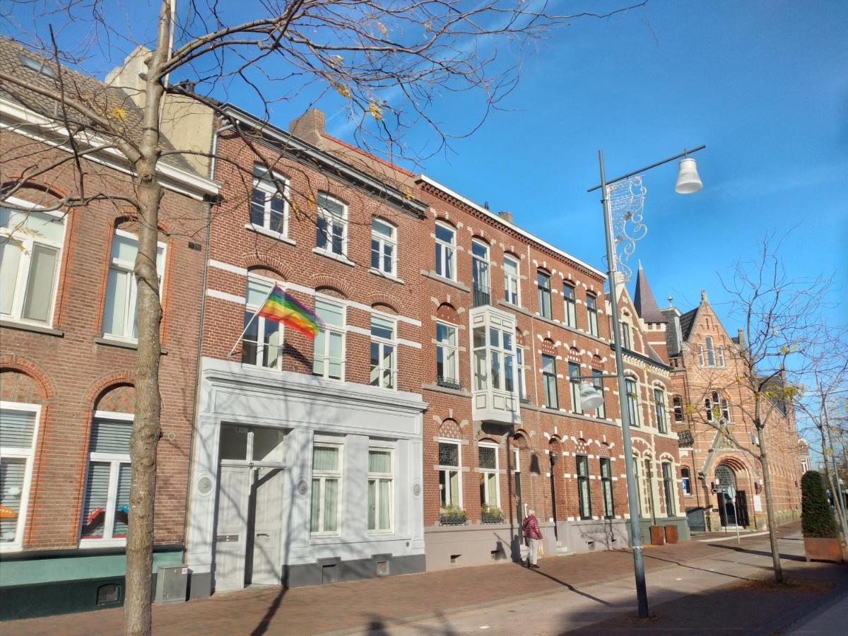 Stadswoning Рурмонд Екстериор снимка
