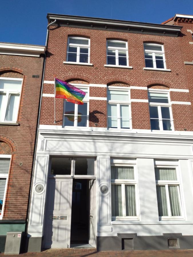Stadswoning Рурмонд Екстериор снимка